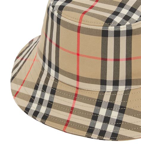 kids burberry bucket hat